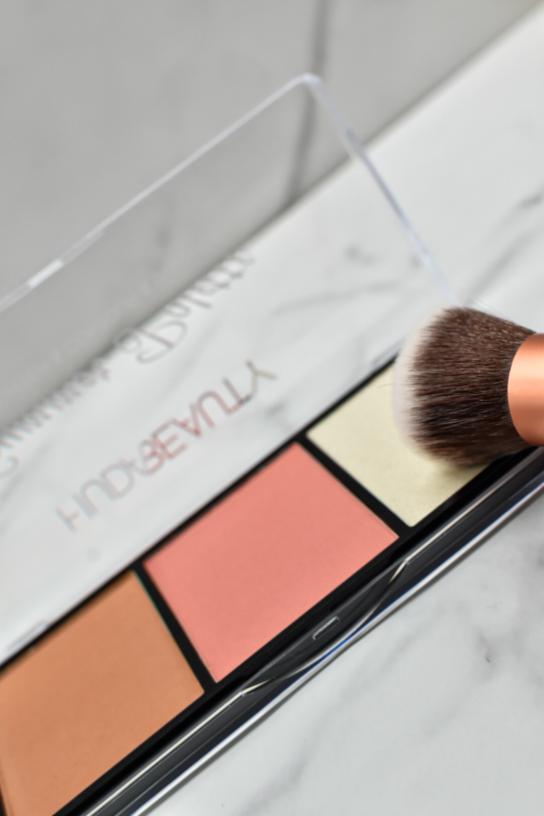 Miniatura 5 de HUDA BEAUTY SUMMER PALETTE TRIO